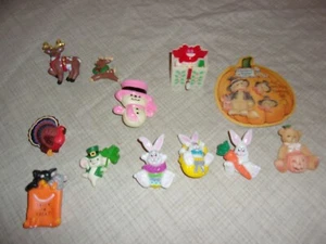 Easter Xmas Santa Turkey Pin Jewelry Halloween Deer Avon Snowman Bear Mouse Cat - Picture 1 of 11