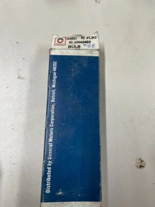 BOX MIT 8 AC DELCO GLÜHBIRNEN 1448B2 W250 - Bild 1 von 1