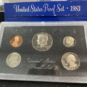1983-S US Mint Proof Set 5 Coin Set OGP Original Government Packaging - Picture 1 of 2