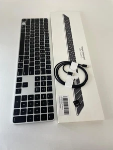Apple Magic Keyboard with Touch ID and Numeric Keypad for Mac Models **READ - Picture 1 of 9