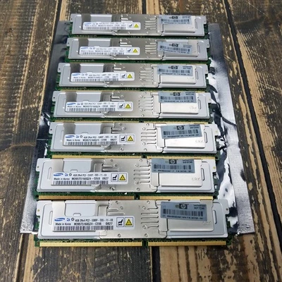 Memoria de servidor Samsung 16 GB 4x 4 GB 2Rx4 PC2-5300F-555-11-E0 M395T5160QZ4-CE66 Foto 1 de 4