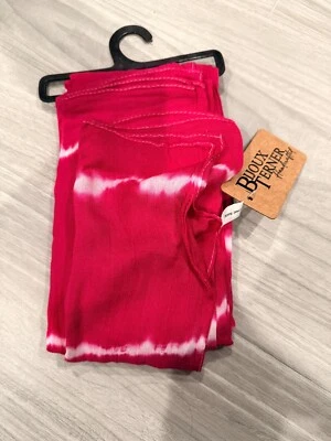 NWT Bijoux Terner Women's Pink/Red Shawl Wrap Scarf One Size - Image 1 of 3