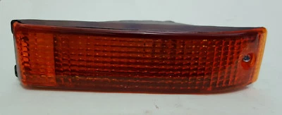 DAIHATSU CHARADE G100 FRONT INDICATOR LAMP LH NEW - Image 1 of 4