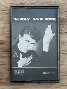 DAVID BOWIE "Heroes" CASSETTE TAPE Brian Eno ROBERT FRIPP Heroes TESTED RCA - Picture 1 of 7