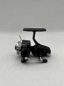 Carrete giratorio Mitchell 300A vintage funcionando bien - Imagen 1 de 4