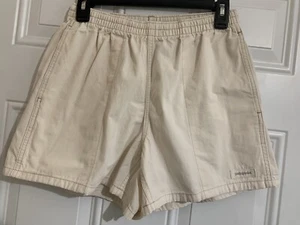 NWT Patagonia Women Funhogger 4" Shorts Undyed Natural Hiking Outdoor Gorpcore S - Picture 1 of 11
