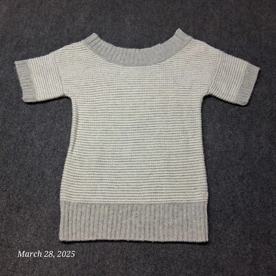 Suéter tejido manga corta cuello barco American Eagle Outfitters para mujer talla mediana Foto 1 de 4