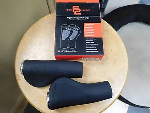 CUSTOM CHOPPER BOBBER ERGONOMIC GRIPS 1" & SLEVE DUAL EXTERNAL CABLES 1981-1995 - Picture 1 of 6