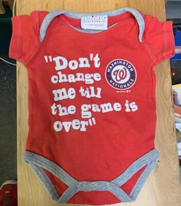 Washington Nationals MLB Einteiler Jungen/Mädchen 0-3 Monate - gebraucht (F2B3) - Bild 1 von 5
