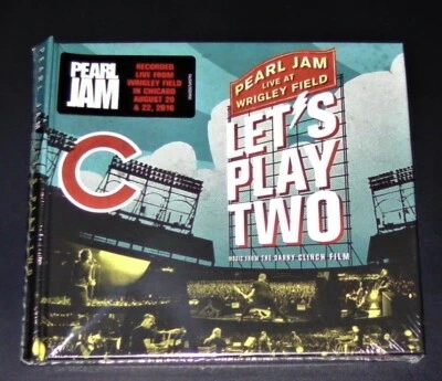 PEARL JAM LET´S PLAY TWO LIVE CD IM HARDCOVER BOOK SCHNELLER VERSAND NEU & OVP  - Bild 1 von 3