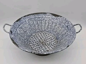 Antique Primitive Blue White Graniteware Enamelware Colander Strainer Farmhouse - Picture 1 of 10