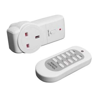 UK Plug House Power Outlet Light ON/OFF Switch Socket Wireless Remote Control - Picture 1 of 10