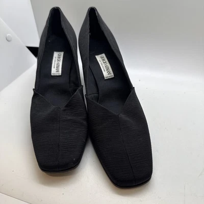 Tacones para mujer Giorgio Armani 2,5 pulgadas talla 39 Foto 1 de 4