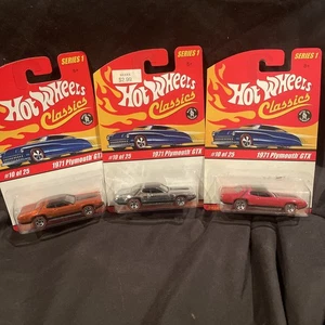 3 2005 Hot Wheel Classics serie uno número 10 1971 Plymouth GTX. - Imagen 1 de 19
