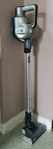 32V Vax Blade Cordless Vacuum Cleaner With Charger - Picture 1 of 17