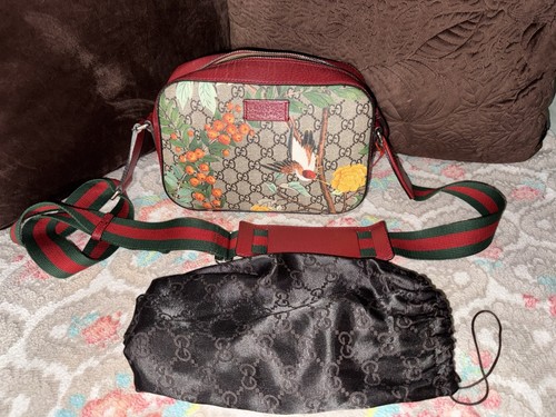 Borsa a tracolla Gucci rossa beige GG Supreme tela e pelle Tian fotocamera con certificato di autenticità
