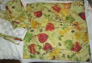 Lot of 8 Autumn Fall Leaves Dinner Napkins 18 x 19 Inches New No Tags - Picture 1 of 3