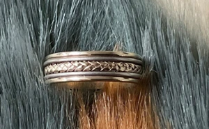 Unisex 9ct Braided yellow & white gold wedding band ring size N1/2 -O Hallmarked - Picture 1 of 8
