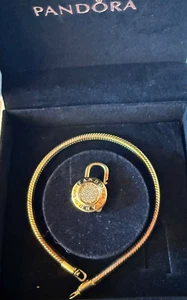 orig. PANDORA Moments Schlangen-Gliederarmband Gold 18,5 cm Signatur Vorhängesch - Bild 1 von 5