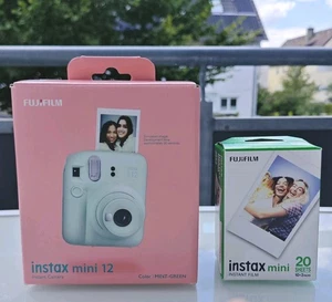 Cámara instantánea Fujifilm Instax Mini 12 mint green, con película instantánea 10x2, NUEVO - Imagen 1 de 12