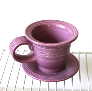 Taza y platillo lila cocina campo jardín maceta 4,5 de alto - Imagen 1 de 12
