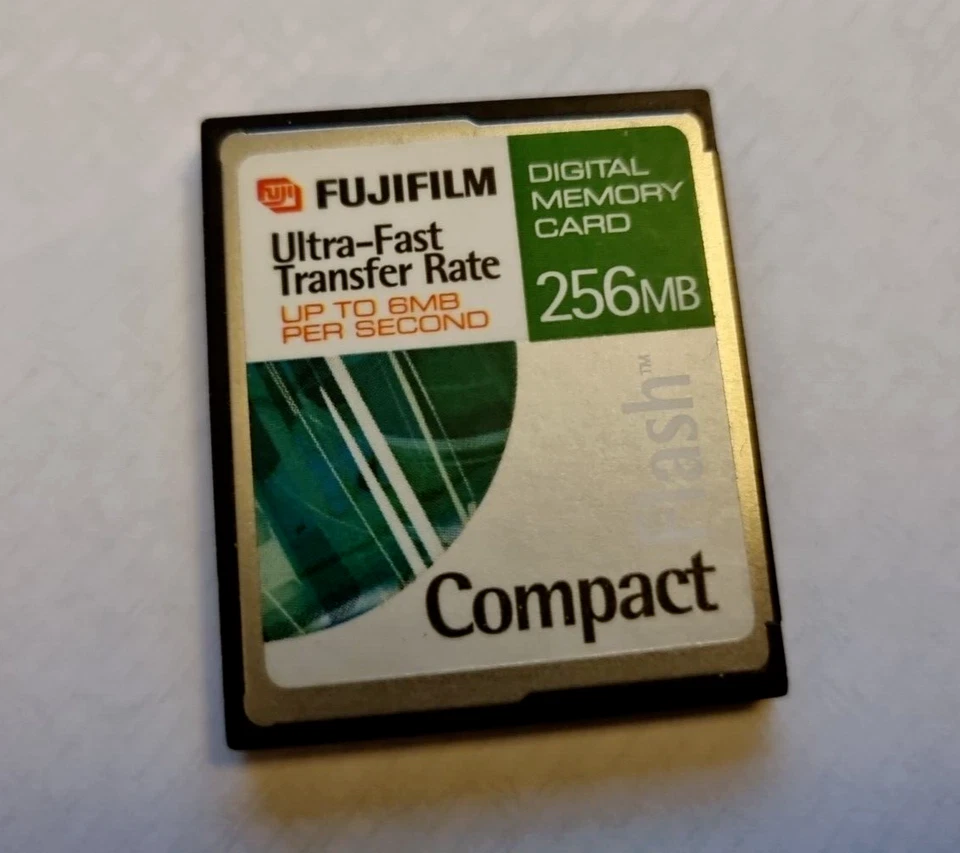 Compact Flash Card FAST TRANSFER 128MB FUJIFILM - Image 1 of 1