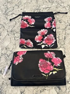 Victoria's Secret Hanging Foldable Travel Jetsetter Cosmetic Toiletry Bag NEW - Picture 1 of 8