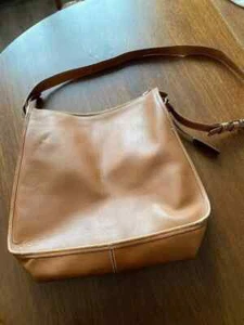 Bolso de cuero Granello vintage años 90 hecho en Italia - Imagen 1 de 10