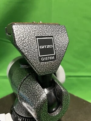 GITZO G1276M OFF CENTER BALL HEAD TRIPOD HEAD w/ QUICK RELEASE PLATE - Image 1 of 4
