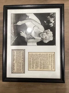 Marilyn Monroe “Marilyn At Grauman’s Framed Photo Display T13 - Picture 1 of 1