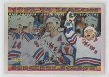 1994-95 Score Platinum Team Set Mike Gartner #242 HOF