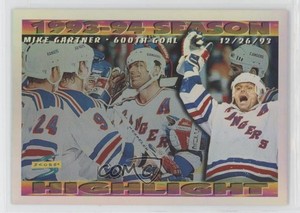 1994-95 Score Platinum Team Set Mike Gartner #242 HOF