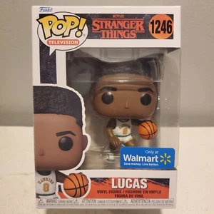 Funko POP! TV Stranger Things Lucas Sinclair #1246 Figur Walmart Exclusive - Bild 1 von 3