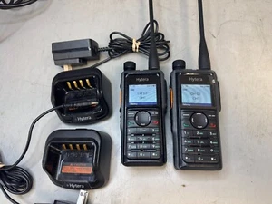 2 Radios portables Hytera HP682-Um DMR UHF 400-527MHz 1024 ch 64 zones IP67 comme neuves, - Photo 1/9