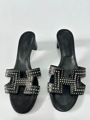 Hermes Black Leather Studded Oasis Block Heel Sandals Size 39 EU/ 9 US/ 6 UK - Image 1 of 4