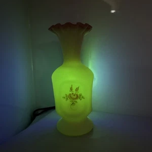 Fenton leuchtende burmesische Vase Glas signiert - Bild 1 von 11