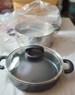 Cook's Essentials Hardcoat 10" 2.75" qt Sauteuse w/ Steamer & Meat Rack, black - Image 1 of 4