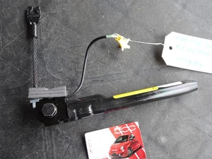 Gurtstraffer Gurtpeitsche links Fahrerseite Fiat 500 FACELIFT Abarth 07354528060 - Bild 1 von 9