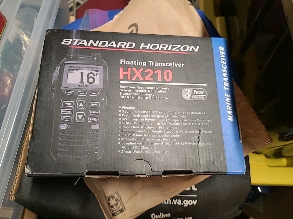Standard Horizon HX210 Floating Handheld Marine Transceiver 6W VHF Waterproof - Image 1 of 1