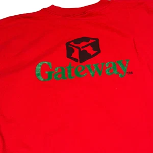 Maglietta Gateway Computers University of South Dakota Coyotes L Red Game Day - Foto 1 di 6