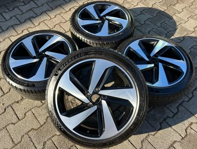 4 ORIGINAL 17" ALU SOMMERRÄDER VW POLO VI 2GA AW 2G0601025AB MILTON KEYNES 2022 - Bild 1 von 4