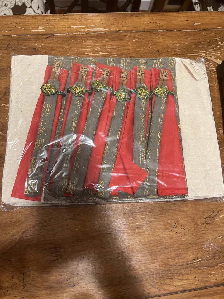 Hand Made Placemats, napkins & rings, chopsticks & holder set of 6 - Image 1 of 4