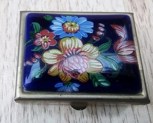 Vintage Messing Emaille Schmuck/Pillendose - florales Design - Bild 1 von 10
