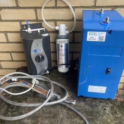 InSinkErator Steaming Hotwater Tank with Filter & Hot Water Tap - Image 1 of 4