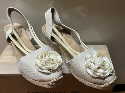 White Moutain Women's Espadrilles Wedge Sandals - Size 10 New - Image 1 of 4