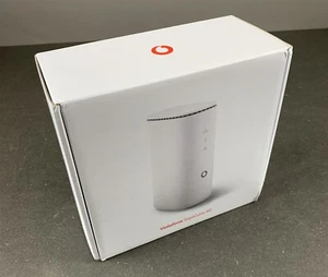 Vodafone GigaCube 4G Z21 – Mobile LTE Router With WLAN & LAN Up To 2 Gbit/s - Picture 1 of 4