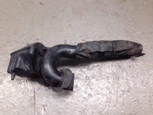 Chevrolet Captiva Intercooler Pipe & Airbox - Picture 1 of 3