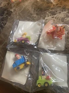 Vintage 1989 Peanuts Charlie Brown Set of 4 McDonalds Happy Meal Toys NEW SEALED - Picture 1 of 3