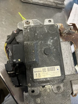 Computadora de transmisión Nissan Altima 2007-8 2,5 Foto 1 de 3