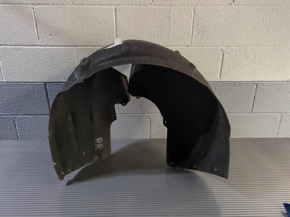 2015-2022 BMW M5 F90 G30 Rear Right Fender Liner Shield Cover OEM *NOTE* - Image 1 of 4